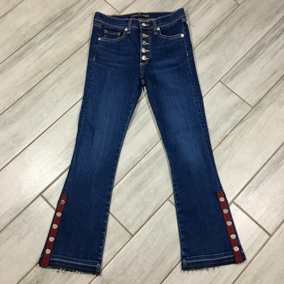 Veronica Beard Carolyn Cropped Boot-cut Jeans Dark Vintage Wash - Picture 2 of 12